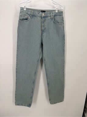 ASOS Design Light Wash Denim Tapered Straight Leg Cut Jeans